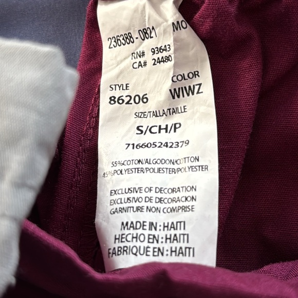 4 pairs of Women's EDS Signature Drawstring Cargo Scrub Pants. Like new. - Picture 2 of 3